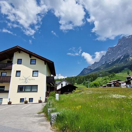 Tiroler Alpblick Appartements Ehrwald Exteriör bild