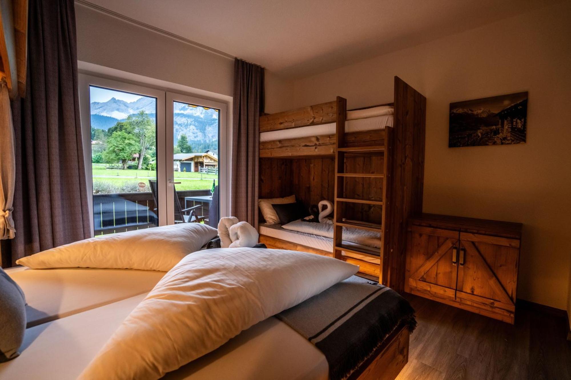Tiroler Alpblick Appartements Ehrwald Exteriör bild