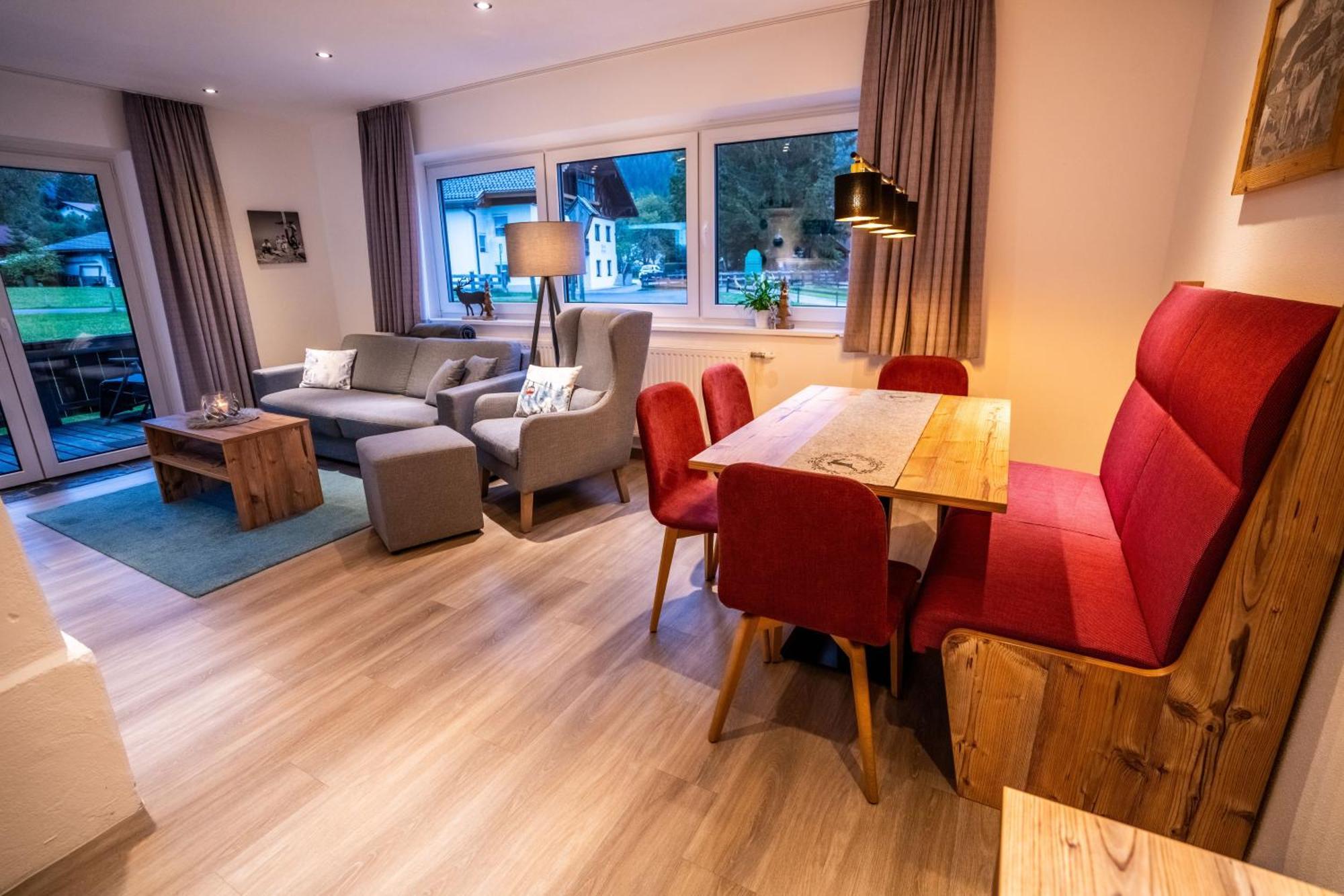 Tiroler Alpblick Appartements Ehrwald Exteriör bild