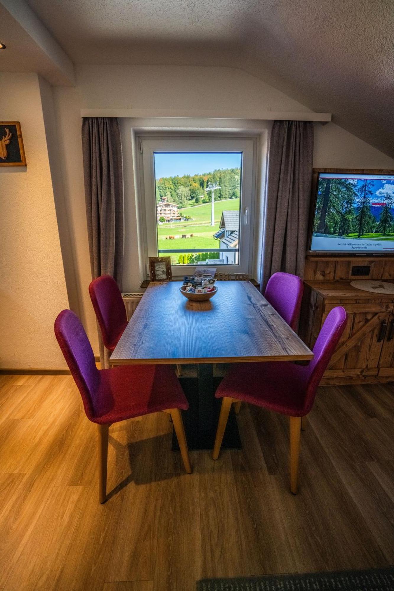 Tiroler Alpblick Appartements Ehrwald Exteriör bild